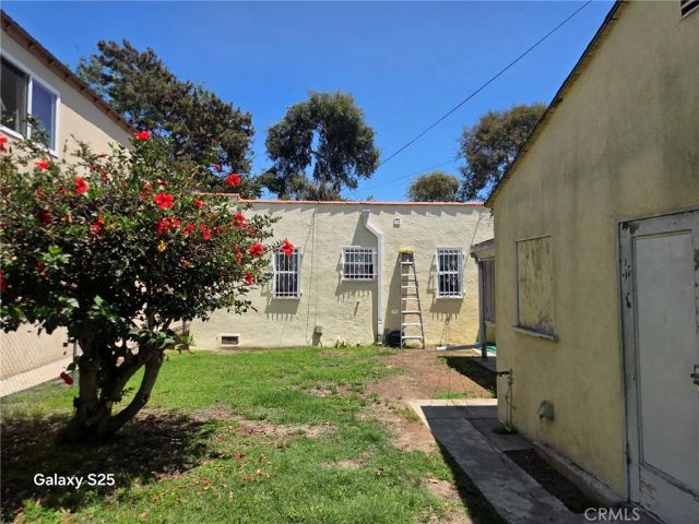 9613 Virginia Ave, South Gate, CA 90280