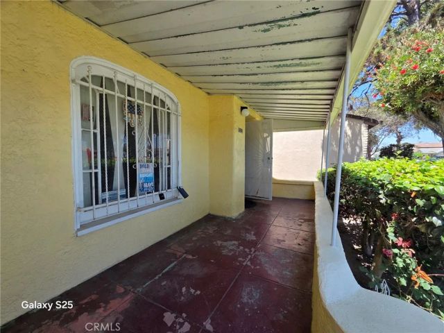 9613 Virginia Ave, South Gate, CA 90280