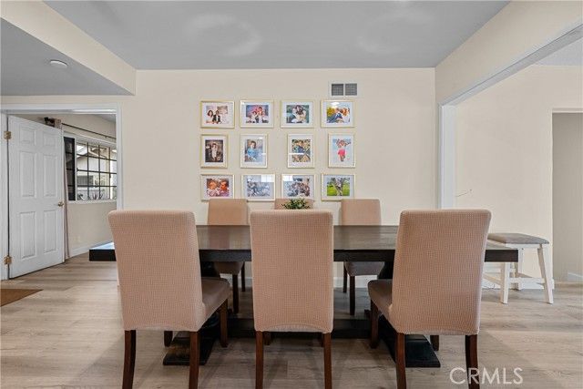 9559 Natick, North Hills (los Angeles), CA 91343