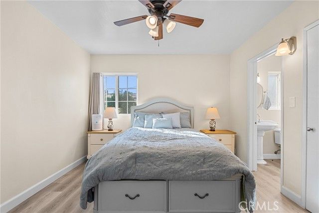 9559 Natick, North Hills (los Angeles), CA 91343