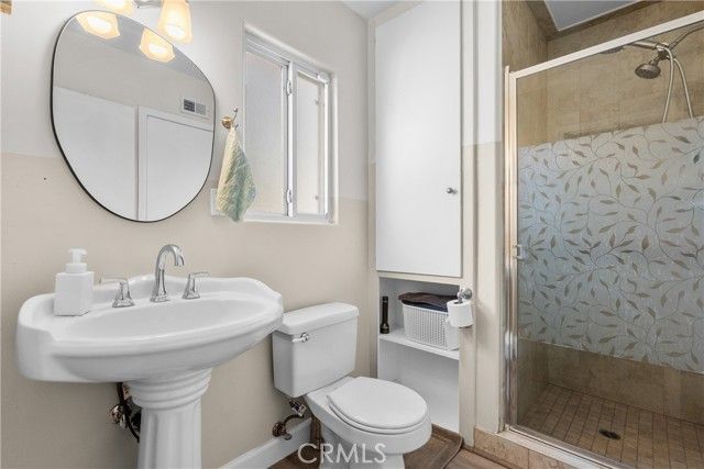 9559 Natick, North Hills (los Angeles), CA 91343