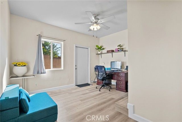 9559 Natick, North Hills (los Angeles), CA 91343