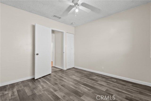 9559 Natick, North Hills (los Angeles), CA 91343