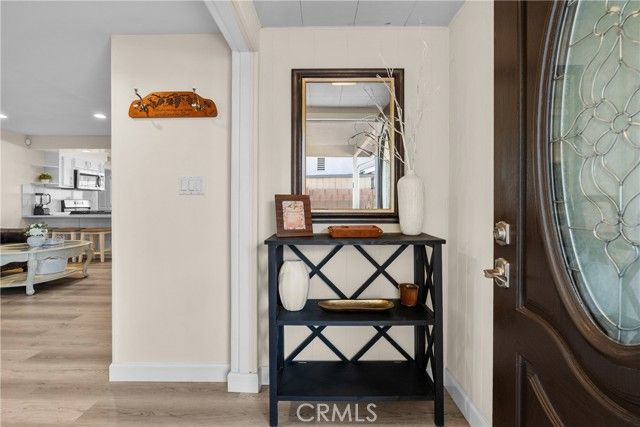 9559 Natick, North Hills (los Angeles), CA 91343