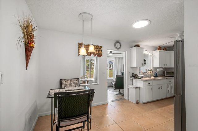 8929 SW 94TH STREET B, Ocala, FL 34481