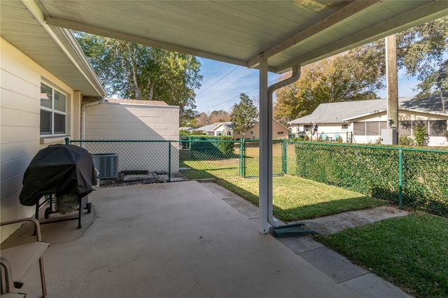 8929 SW 94TH STREET B, Ocala, FL 34481