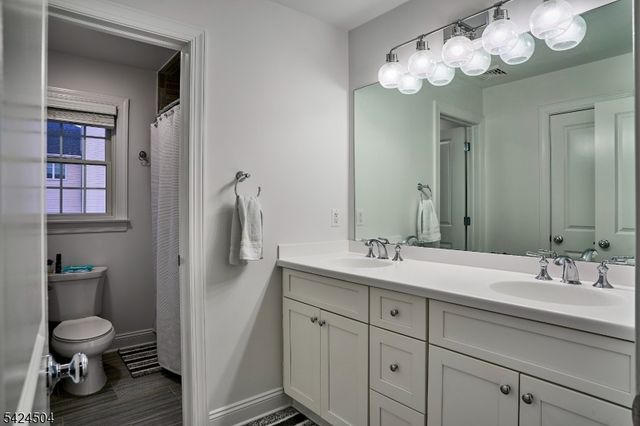 64 Colonial Woods Dr, West Orange Twp., NJ 07052