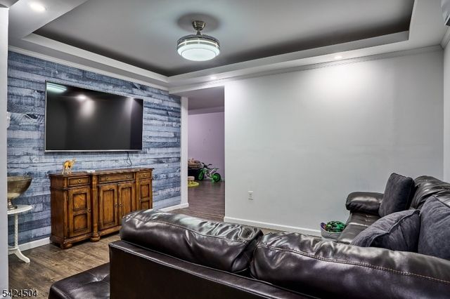 64 Colonial Woods Dr, West Orange Twp., NJ 07052