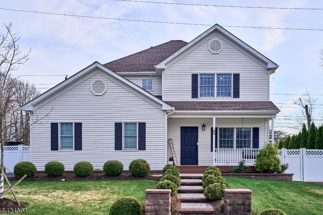 64 Colonial Woods Dr, West Orange Twp., NJ 07052