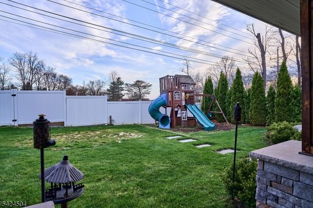 64 Colonial Woods Dr, West Orange Twp., NJ 07052