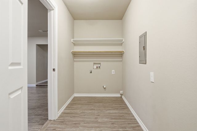 504 Irene Street, Burleson, TX 76028