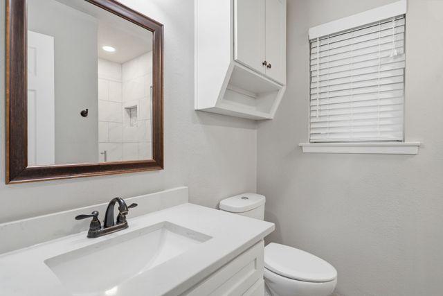 504 Irene Street, Burleson, TX 76028
