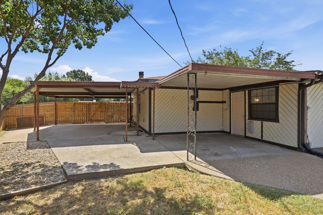 504 Irene Street, Burleson, TX 76028