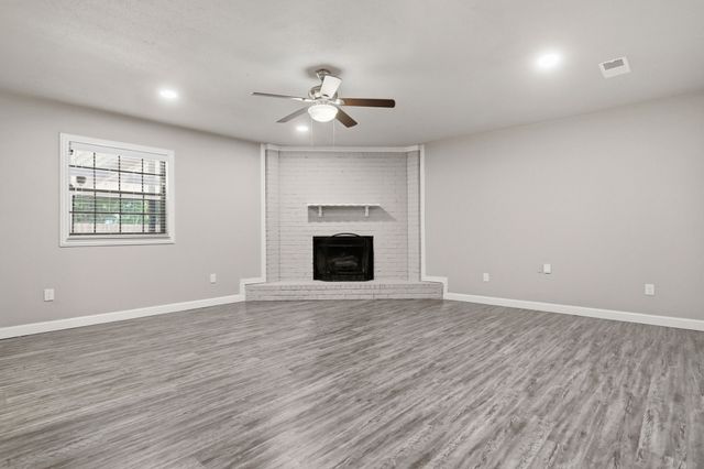 504 Irene Street, Burleson, TX 76028