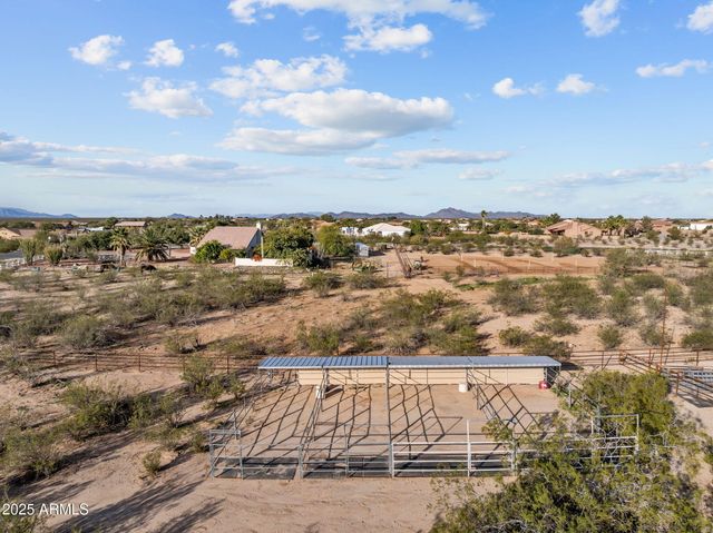 35740 S CALICO Circle, Wickenburg, AZ 85390