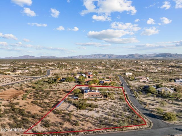 35740 S CALICO Circle, Wickenburg, AZ 85390
