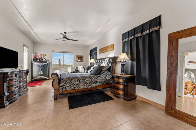 35740 S CALICO Circle, Wickenburg, AZ 85390