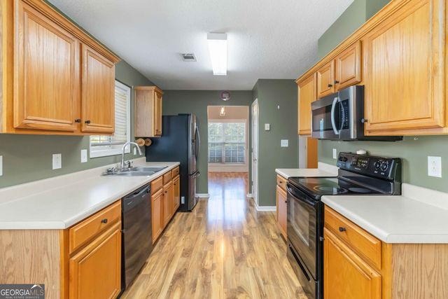 5970 Raventree Court, South Fulton, GA 30349