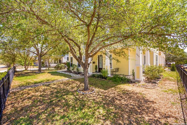 502 E Park Ave Apt 1, San Antonio, TX 78212