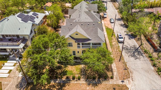 502 E Park Ave Apt 1, San Antonio, TX 78212