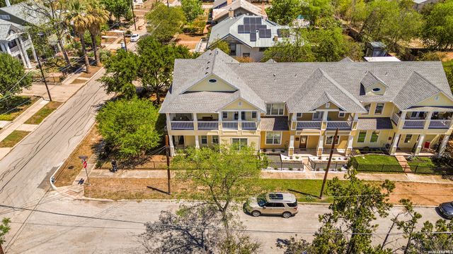 502 E Park Ave Apt 1, San Antonio, TX 78212