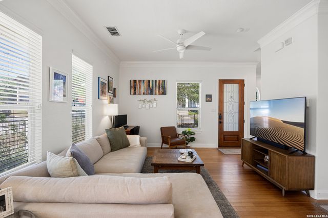 502 E Park Ave Apt 1, San Antonio, TX 78212