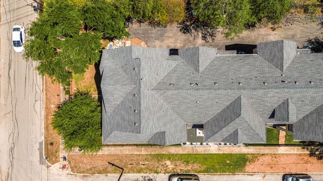 502 E Park Ave Apt 1, San Antonio, TX 78212