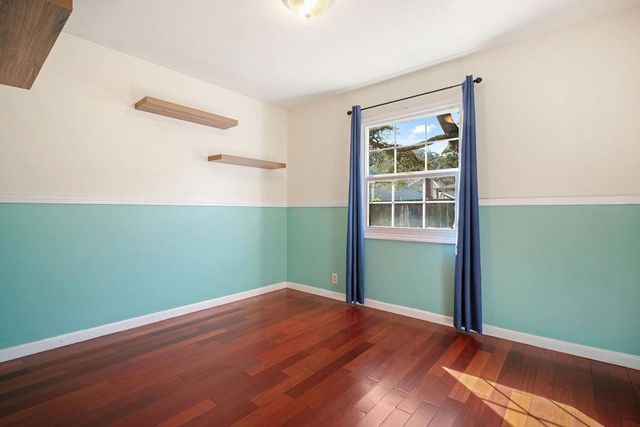 760 Noriega Way, Pacifica, CA 94044