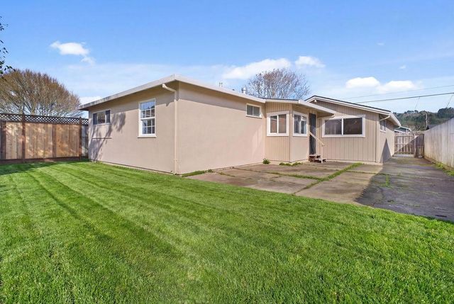 760 Noriega Way, Pacifica, CA 94044