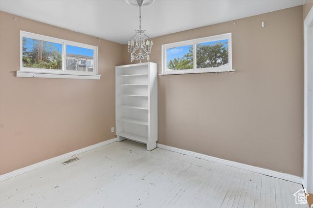 5352 S CHARLOTTE AVE, Kearns, UT 84118