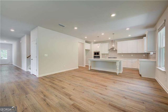 2525 Dixon Place, Lawrenceville, GA 30045