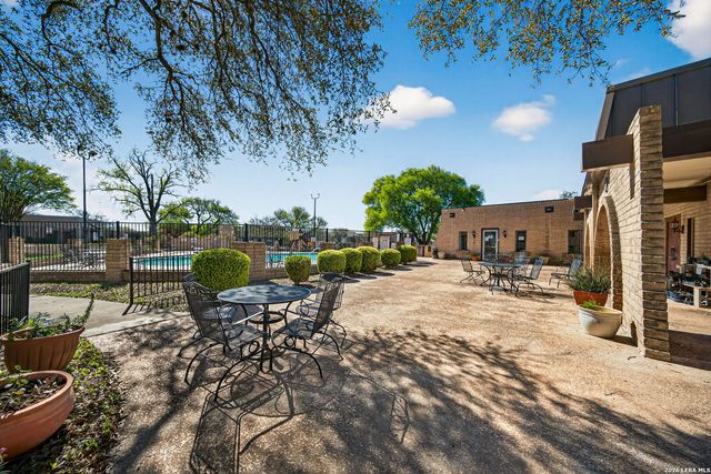 6750 Crown Ridge, San Antonio, TX 78239