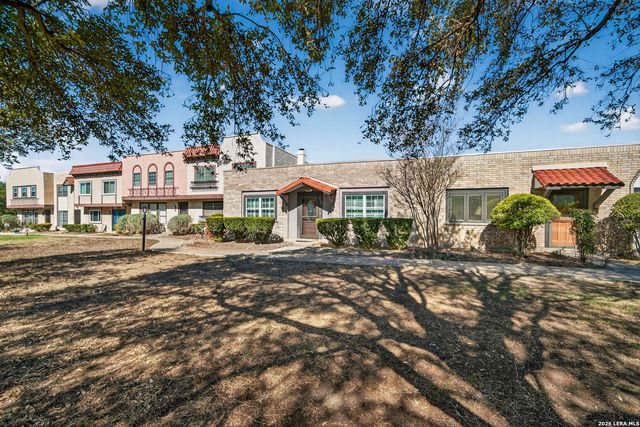 6750 Crown Ridge, San Antonio, TX 78239