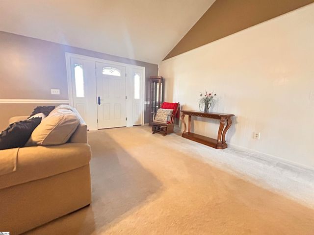 173 Bolt Road, Gray Court, SC 29645