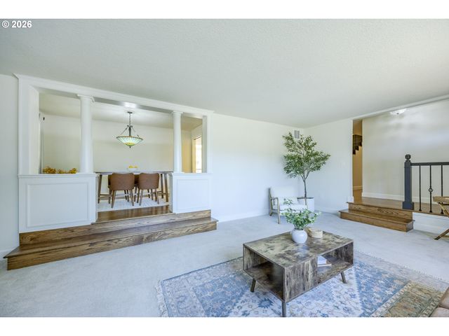 1865 TABOR St, Eugene, OR 97401