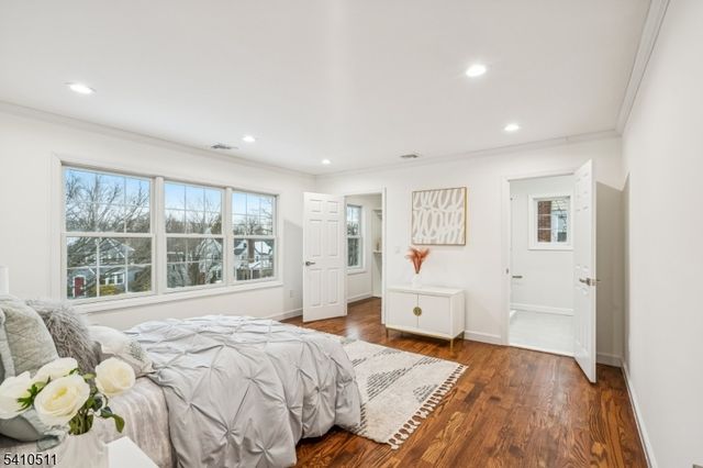 161 Myrtle Ave, Millburn Twp., NJ 07041