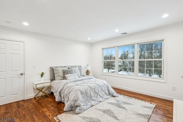 161 Myrtle Ave, Millburn Twp., NJ 07041