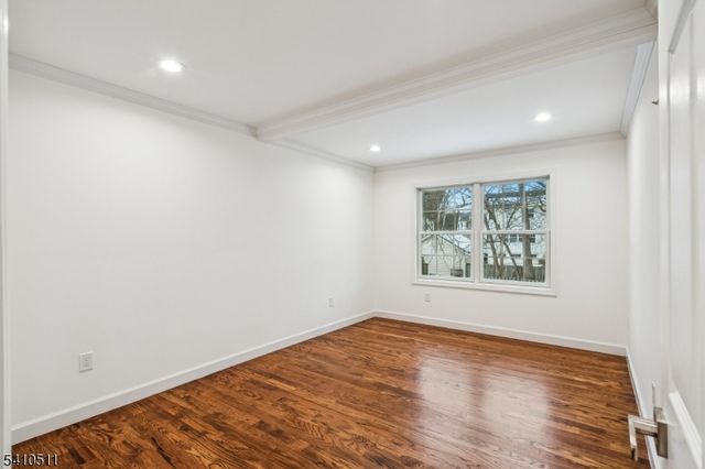 161 Myrtle Ave, Millburn Twp., NJ 07041