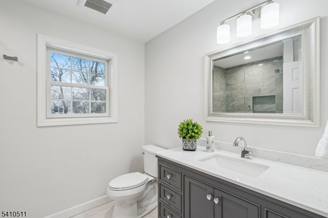 161 Myrtle Ave, Millburn Twp., NJ 07041
