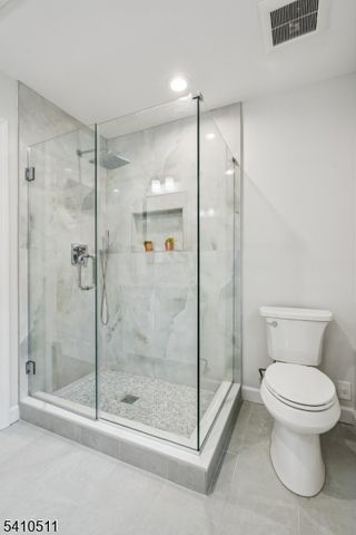 161 Myrtle Ave, Millburn Twp., NJ 07041