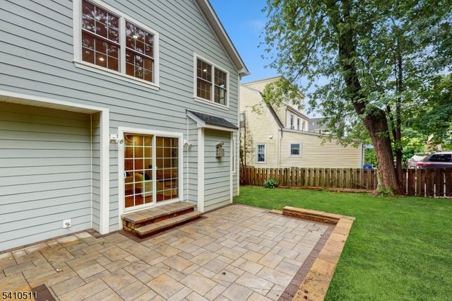 161 Myrtle Ave, Millburn Twp., NJ 07041