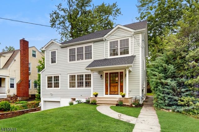 161 Myrtle Ave, Millburn Twp., NJ 07041