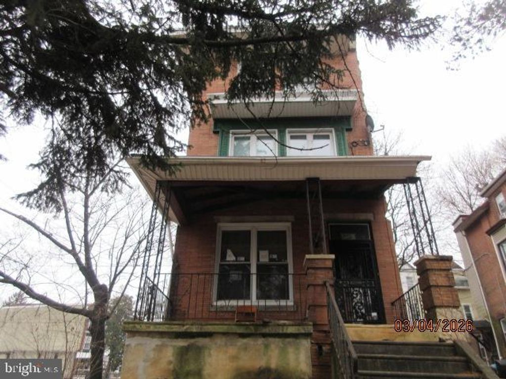 424 W BRINGHURST ST, Philadelphia, PA 19144