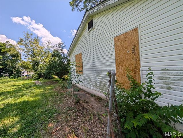 3910 Council Grove, St Louis, MO 63120