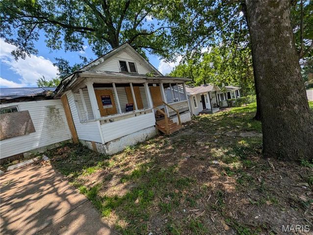 3910 Council Grove, St Louis, MO 63120