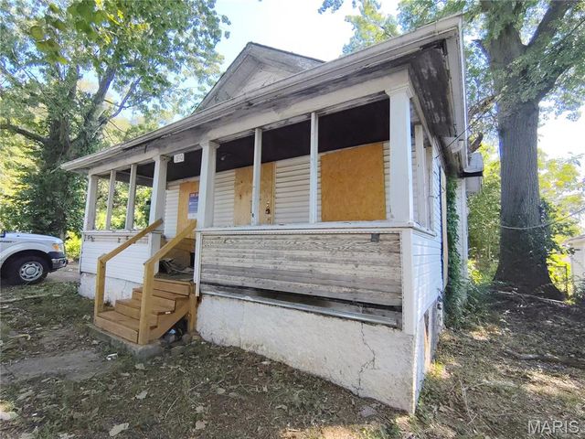 3910 Council Grove, St Louis, MO 63120