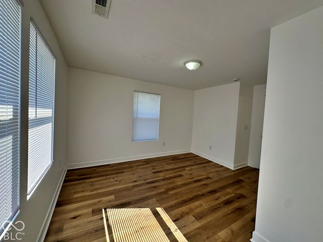 1220 W 30th Street, Indianapolis, IN 46208