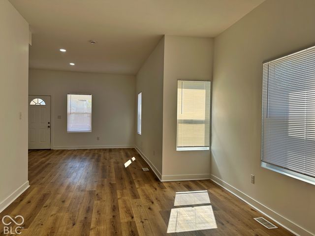 1220 W 30th Street, Indianapolis, IN 46208