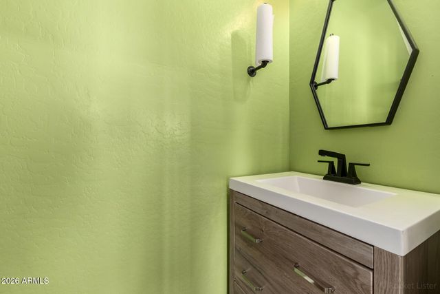 4750 E THUNDERHEART Trail 101, Gilbert, AZ 85297