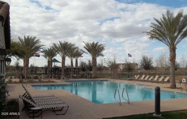 4750 E THUNDERHEART Trail 101, Gilbert, AZ 85297